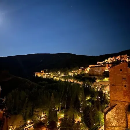 Hitohouse Bed&climb * Albarracín